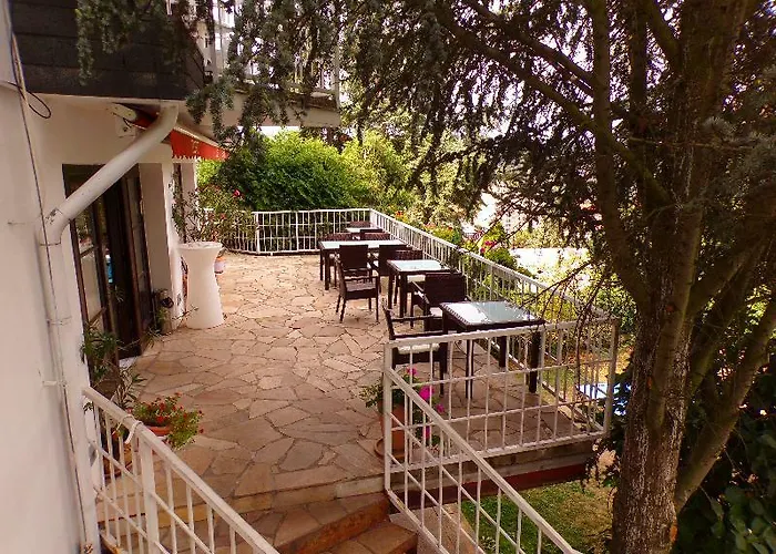 Hotel Monica 3*