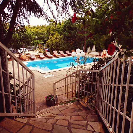 Hotel Monica